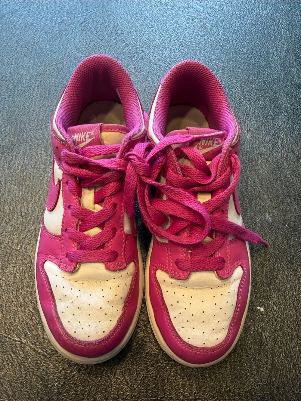 Nike Kids Pink and White Low-Top Sneakers Size 2.5Y